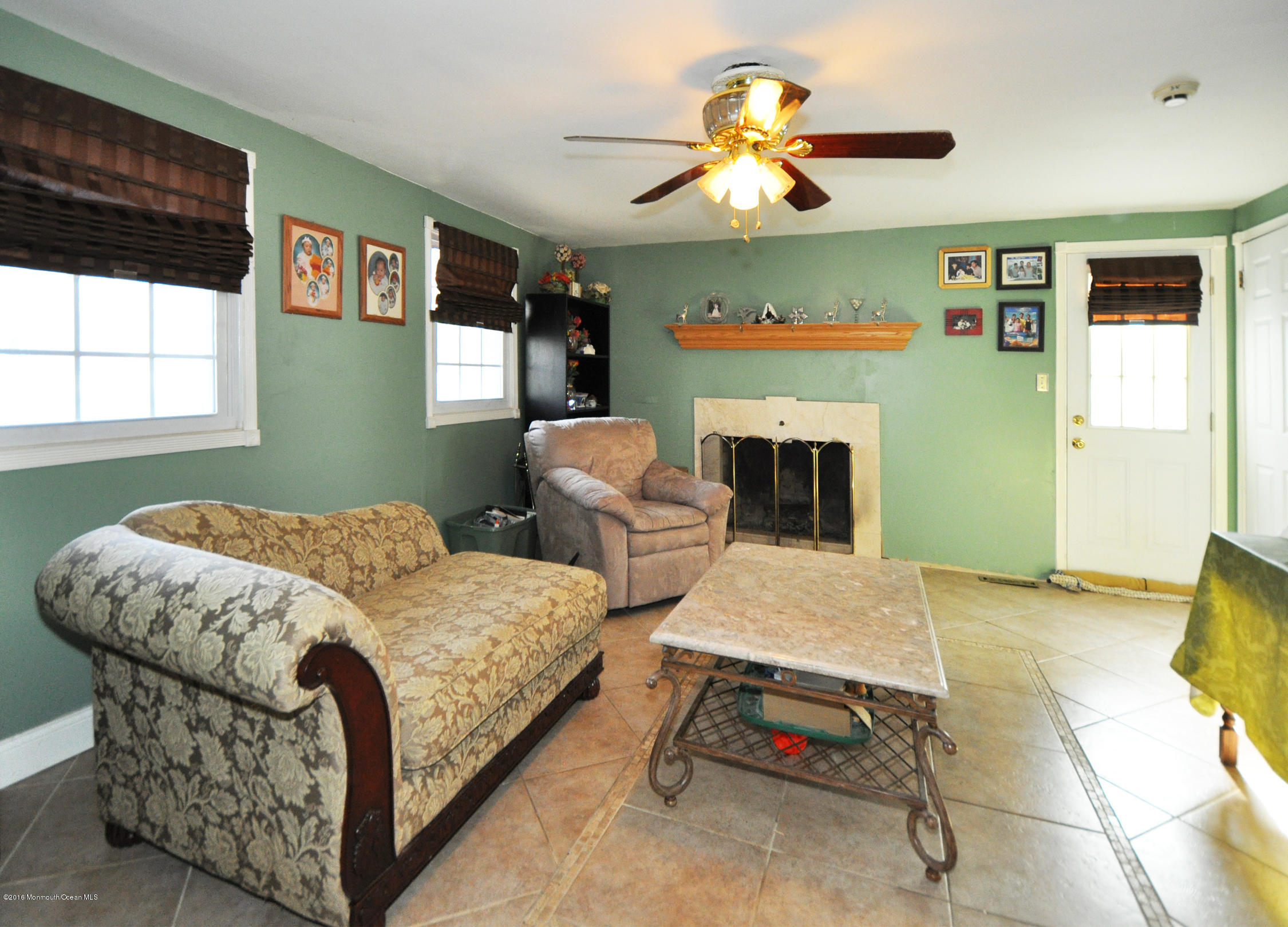 33 Millay Road Morganville, NJ 07751 - Photo 6 of 35 7MillayFamilyRoom1