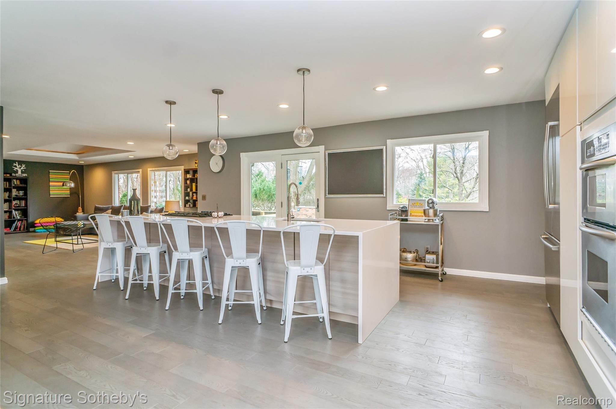 2950 Franklin Road Bloomfield Hills, MI 48302 - Photo 8 of 32 Kitchen