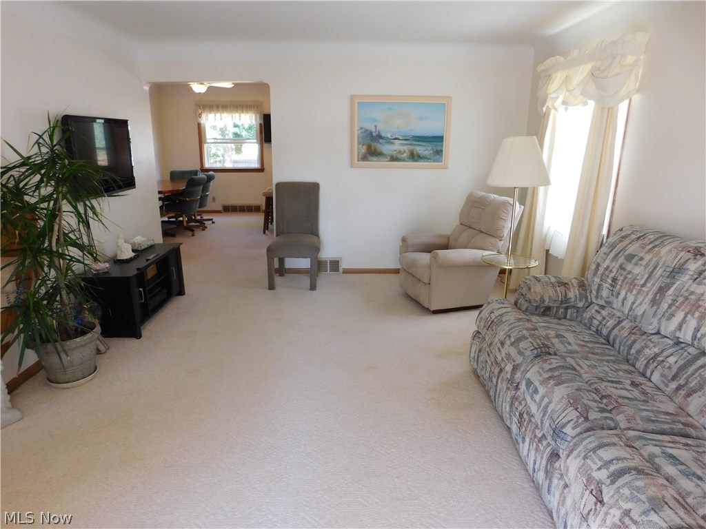 4113 Lowden Road South Euclid, OH 44121 - Photo 9 of 27