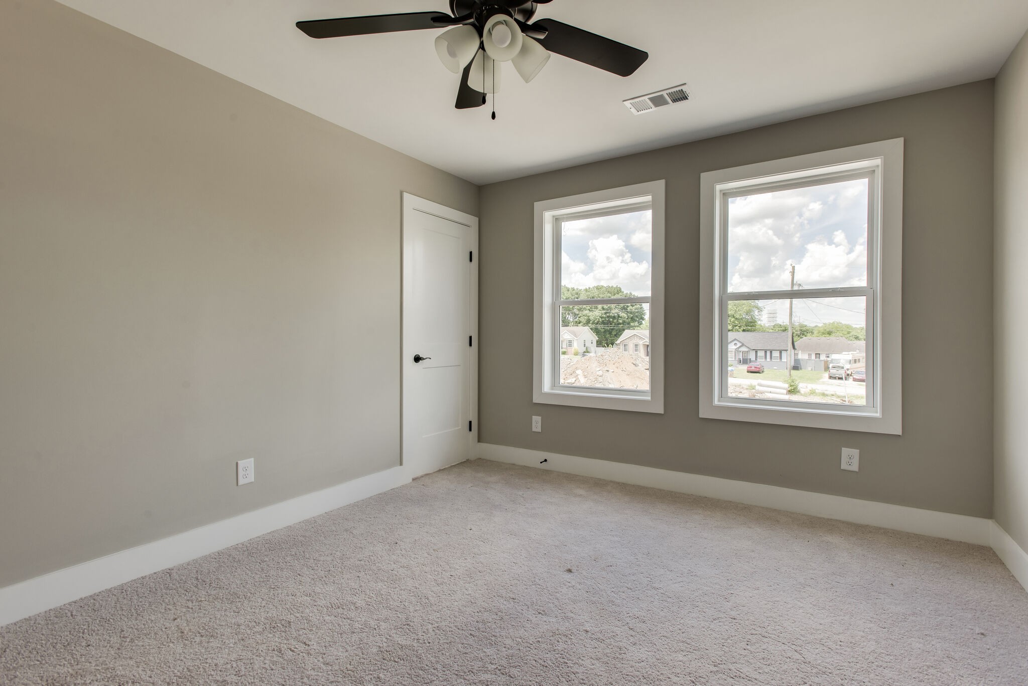 1121 Lawrence Avenue, Unit 8 Madison, TN 37115 - Photo 27 of 34