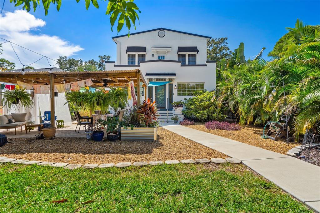 2645 Bayside Dr South  