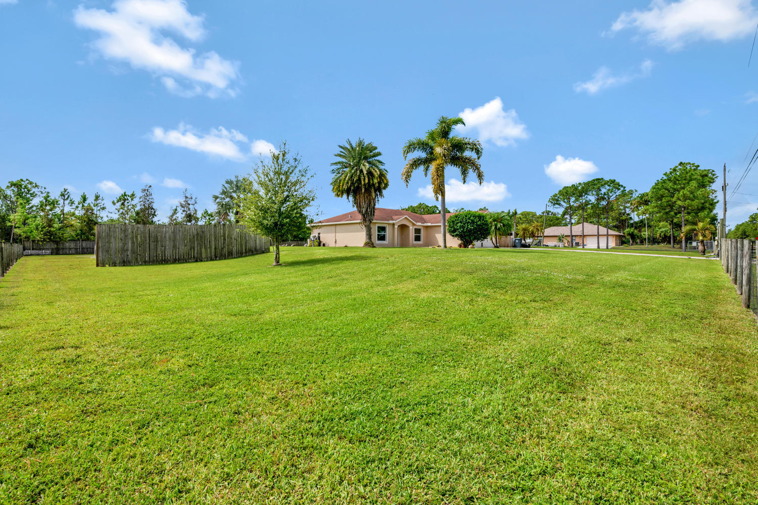 16182 93rd Road North The Acreage, FL 33470 - Photo 19 of 21 16182 93rd Rd N Loxahatchee FL-large-001