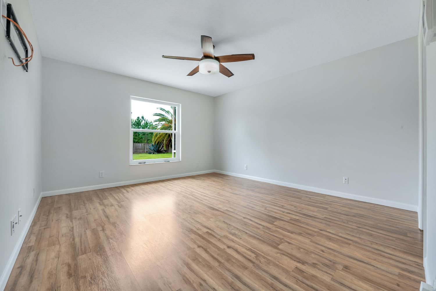 16182 93rd Road North The Acreage, FL 33470 - Photo 2 of 21 16182 93rd Rd N Loxahatchee FL-large-020