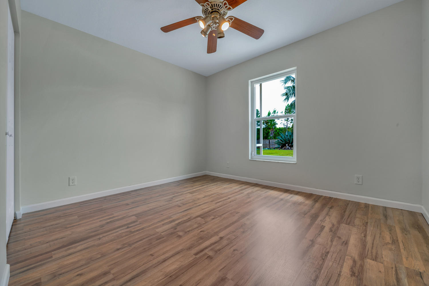 16182 93rd Road North The Acreage, FL 33470 - Photo 4 of 21 16182 93rd Rd N Loxahatchee FL-large-010