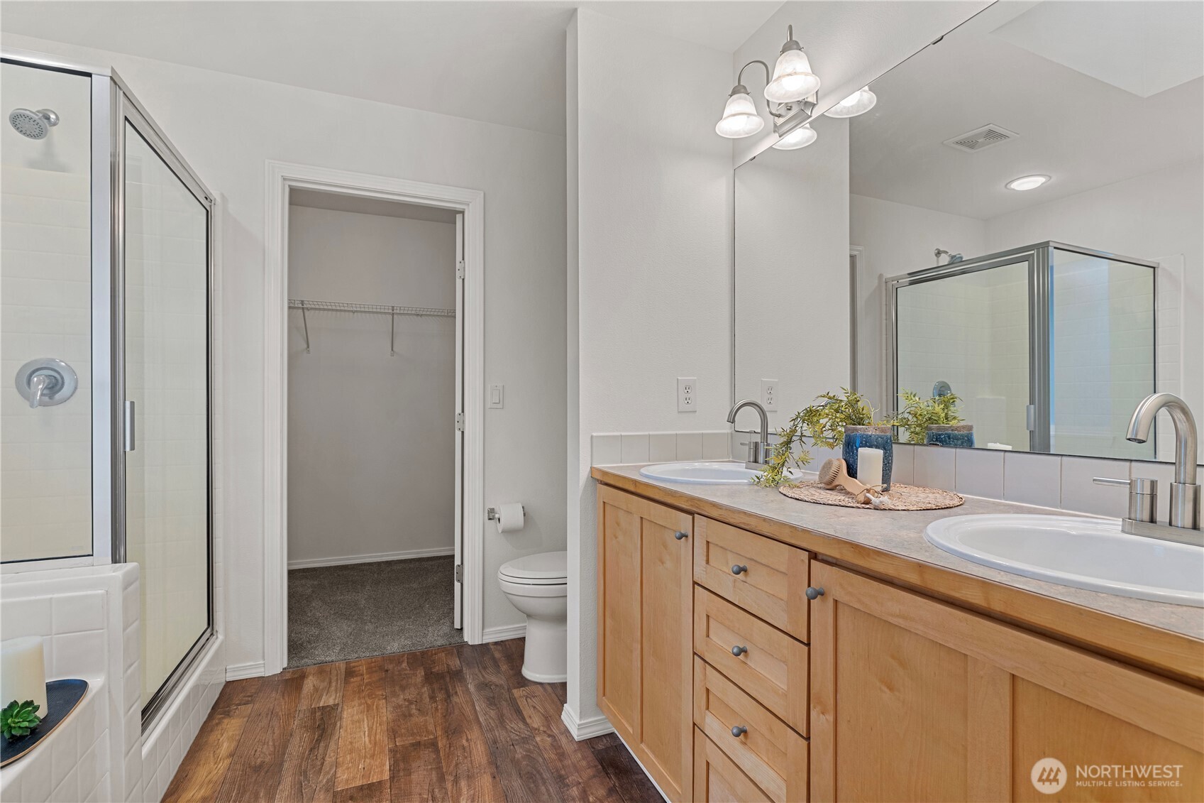 319 Shadow Place Southeast Renton, WA 98059 - Photo 26 of 40