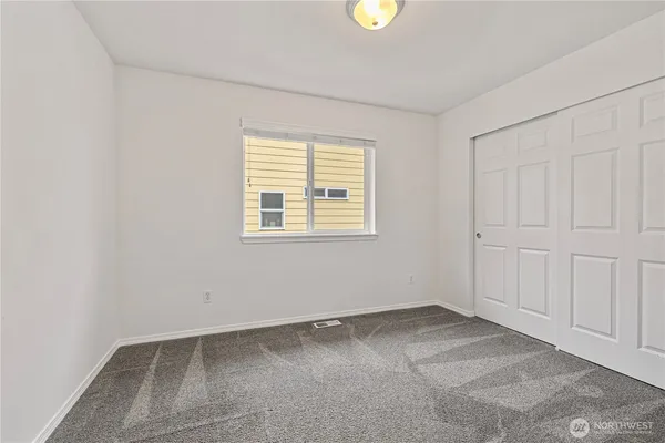 $1,025,000 | 319 Shadow Place Southeast, Renton, WA 98059