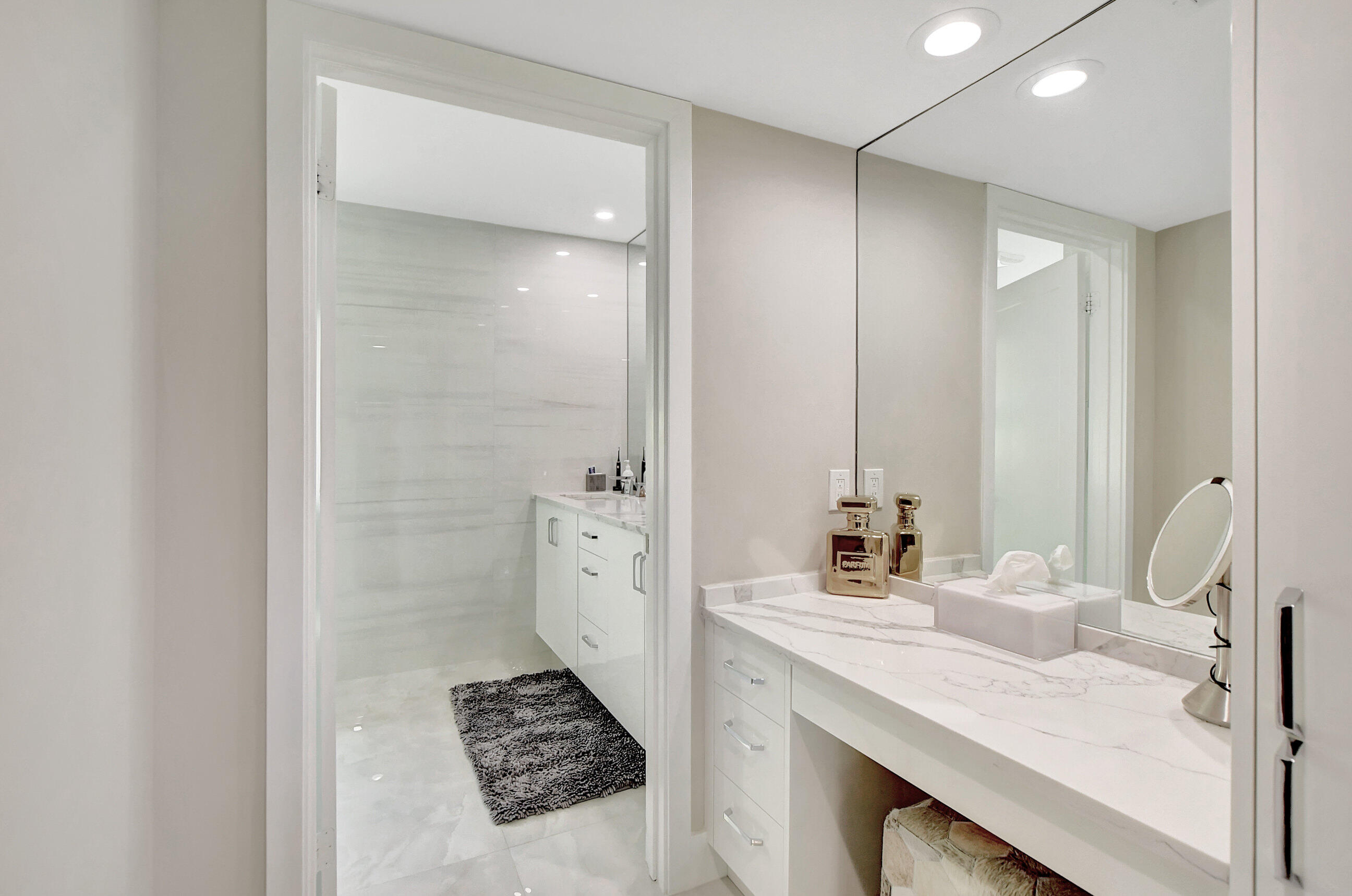 20109 Waters Edge Drive, Unit 302 Boca Raton, FL 33434 - Photo 20 of 46 23_ebf_1576