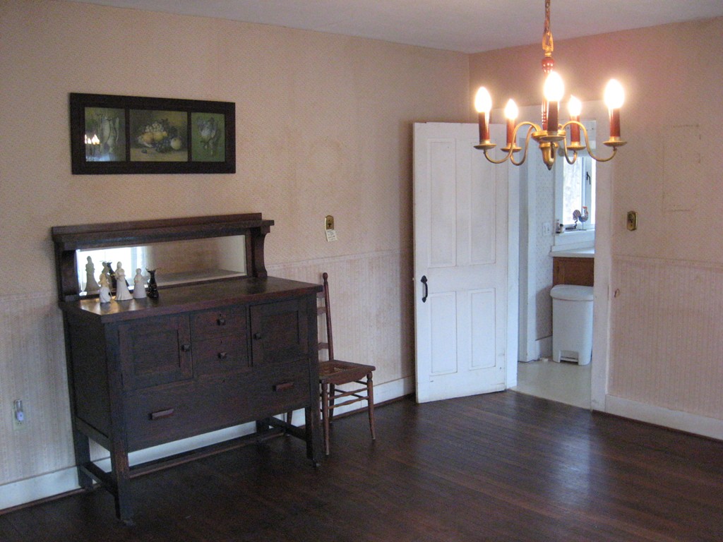 437 Millers Falls Road Northfield, MA 01360 - Photo 15 of 21 Gallery Image 15