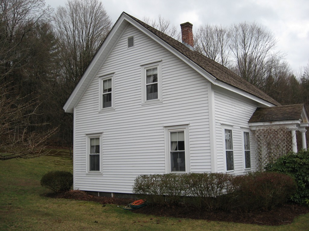 437 Millers Falls Road Northfield, MA 01360 - Photo 17 of 21 Gallery Image 17