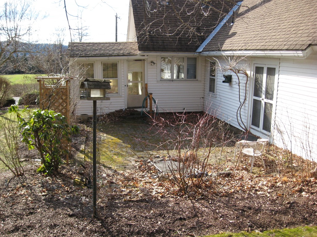 437 Millers Falls Road Northfield, MA 01360 - Photo 5 of 21 Gallery Image 5