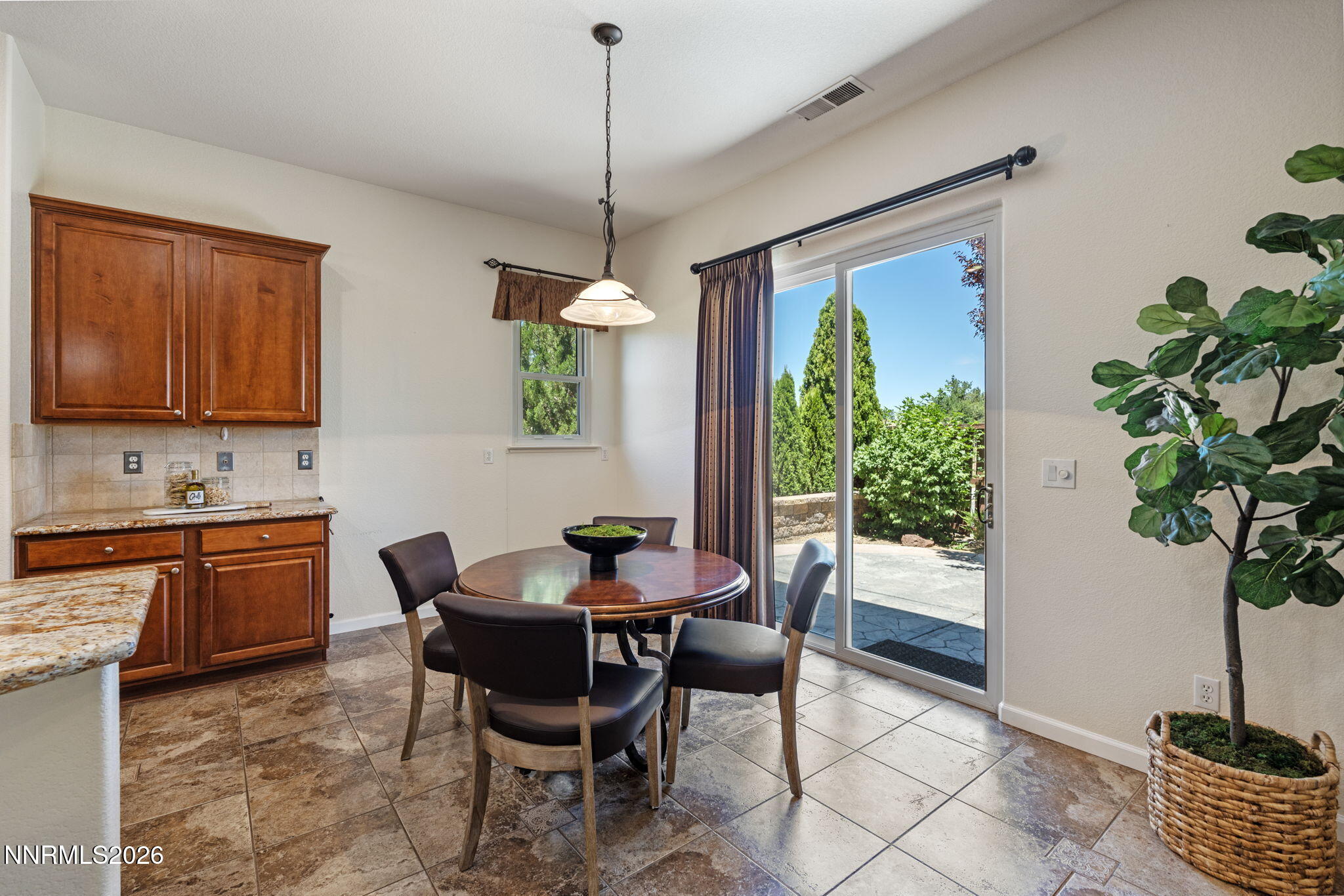 1629 Bridgeview Court Reno, NV 89521 - Photo 33 of 60 33-web-or-mls-DSC09288