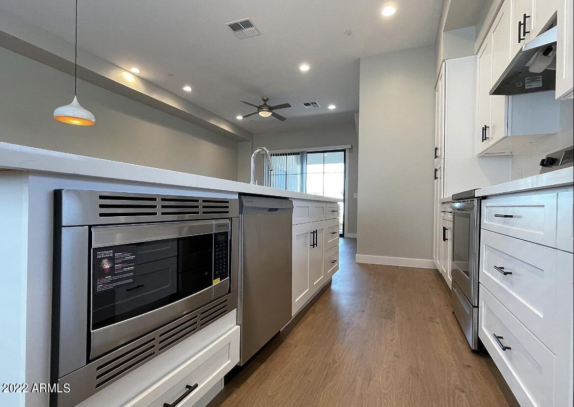 3215 East Flower Street, Unit 11 Phoenix, AZ 85018 - Photo 29 of 59 IMG_0505