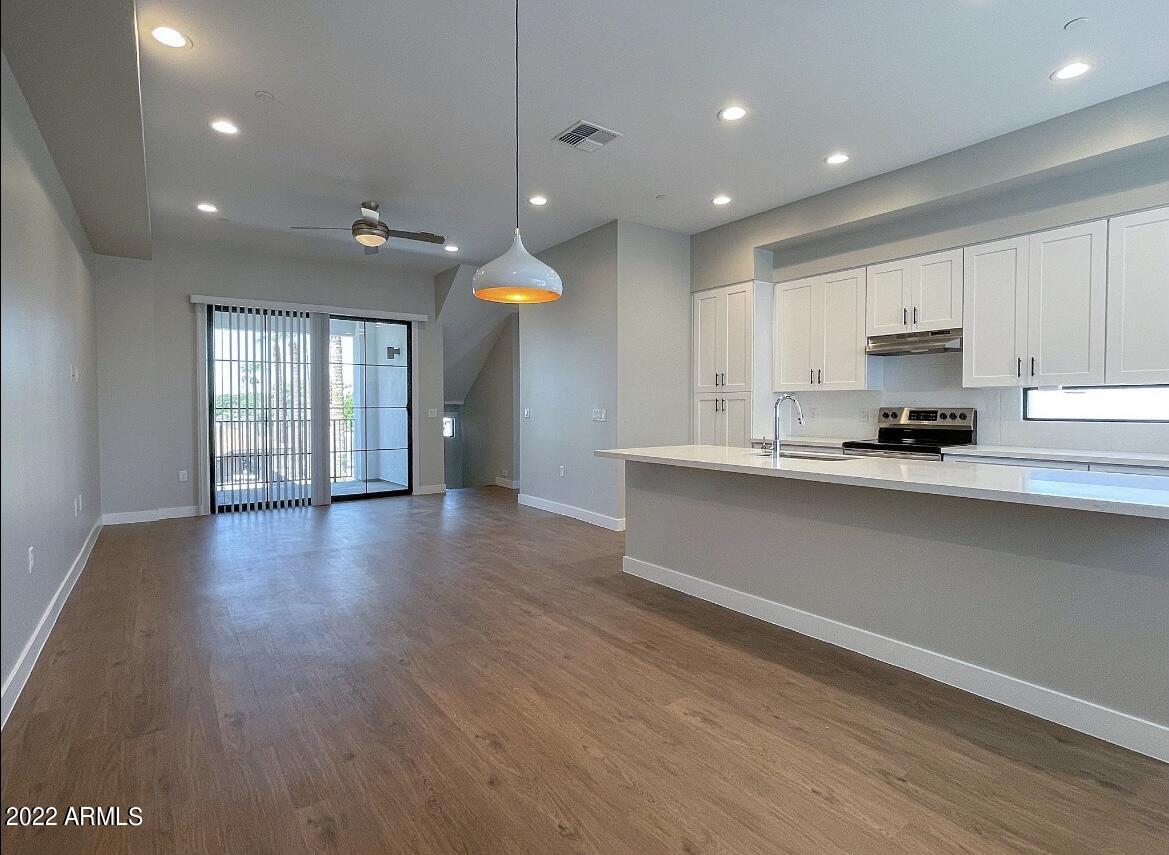 3215 East Flower Street, Unit 11 Phoenix, AZ 85018 - Photo 36 of 59 IMG_0512