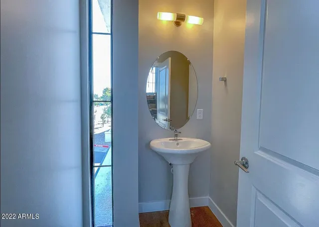 $2,595 | 3215 East Flower Street, Unit 11, Phoenix, AZ 85018