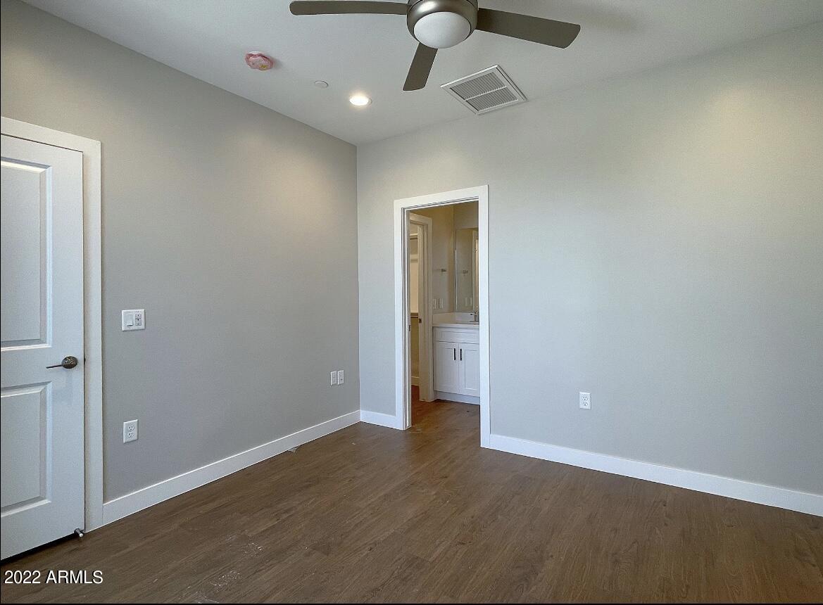 3215 East Flower Street, Unit 11 Phoenix, AZ 85018 - Photo 50 of 59 IMG_0526