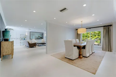 $3,400,000 | 6700 Southwest 117th Street, Pinecrest, FL 33156
