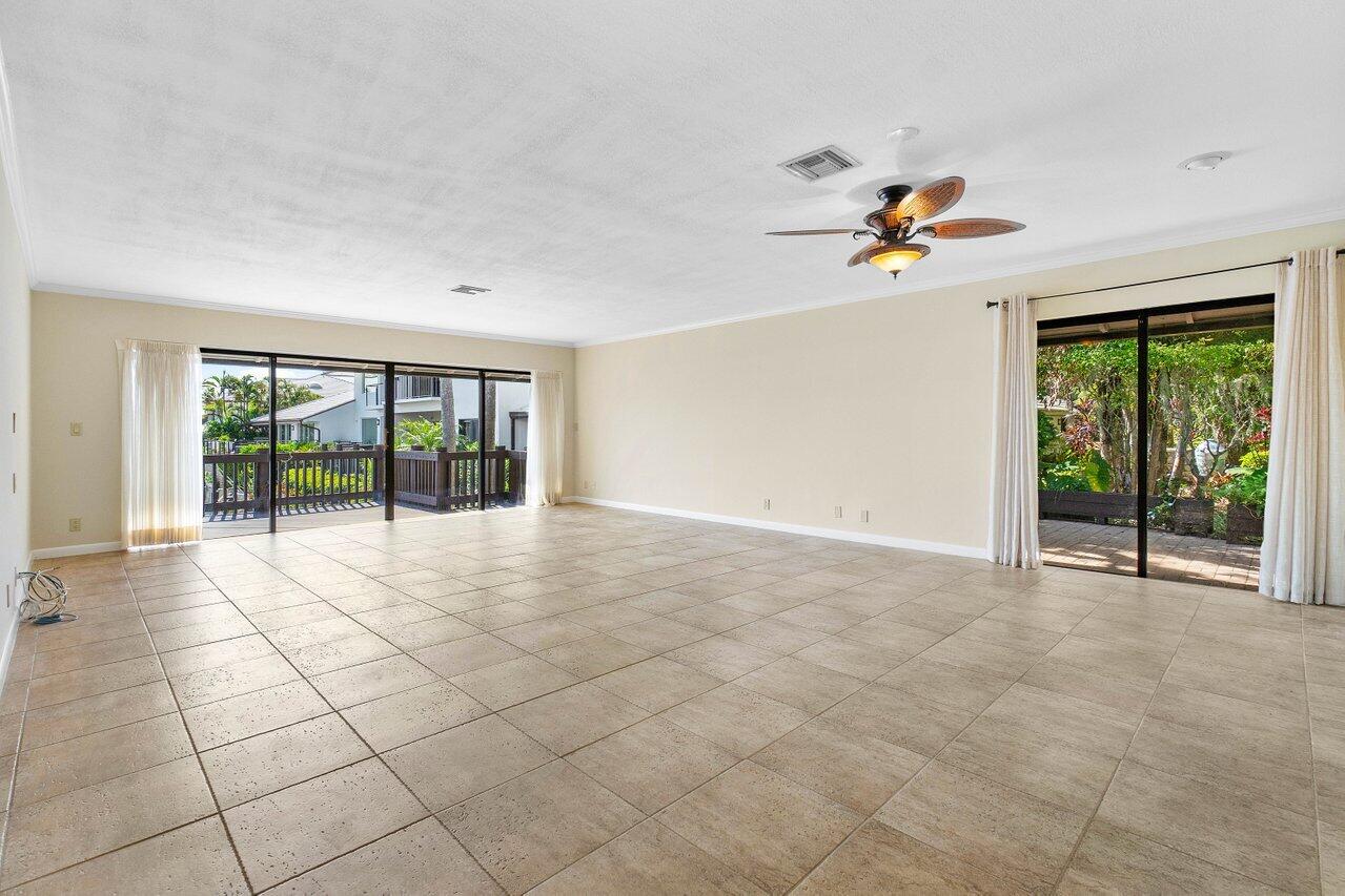 5290 Boca Marina Circle South Boca Raton, FL 33487 - Photo 17 of 39 Living Area