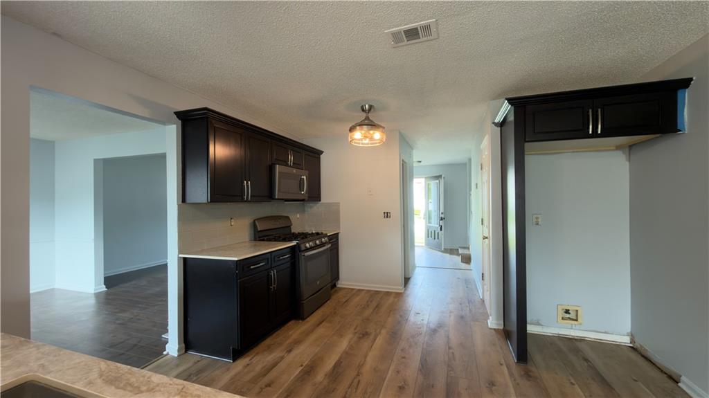2270 Briar Knoll Road Lithonia, GA 30058 - Photo 13 of 45