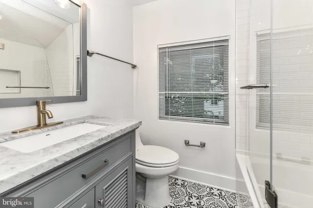 $1,307,000 | 2432 South Culpeper Street, Arlington, VA 22206