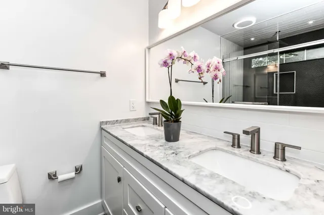 $1,307,000 | 2432 South Culpeper Street, Arlington, VA 22206