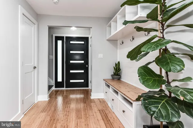 $1,307,000 | 2432 South Culpeper Street, Arlington, VA 22206