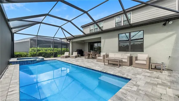 $1,160,000 | 10428 Ventana Lane, Naples, FL 34120