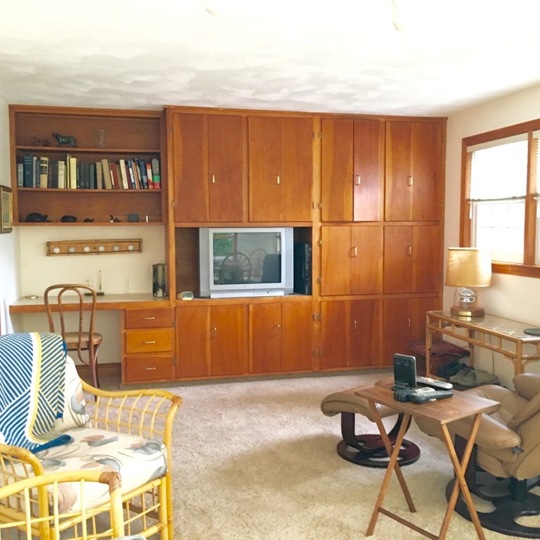 14 Madison Road Marblehead, MA 01945 - Photo 8 of 17