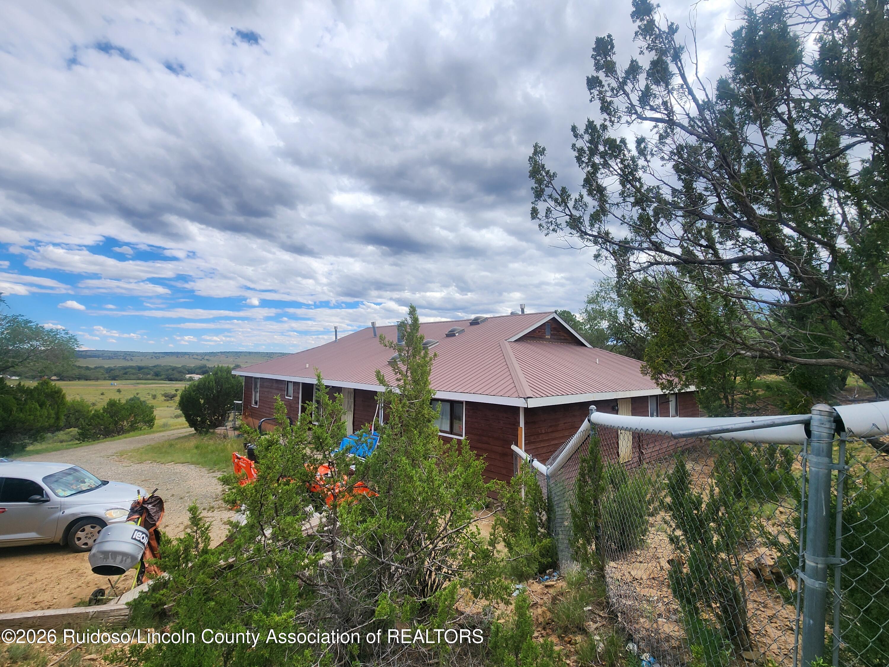 120 Lookout Road Capitan, NM 88316 - Photo 1 of 7 Gallery Image 1