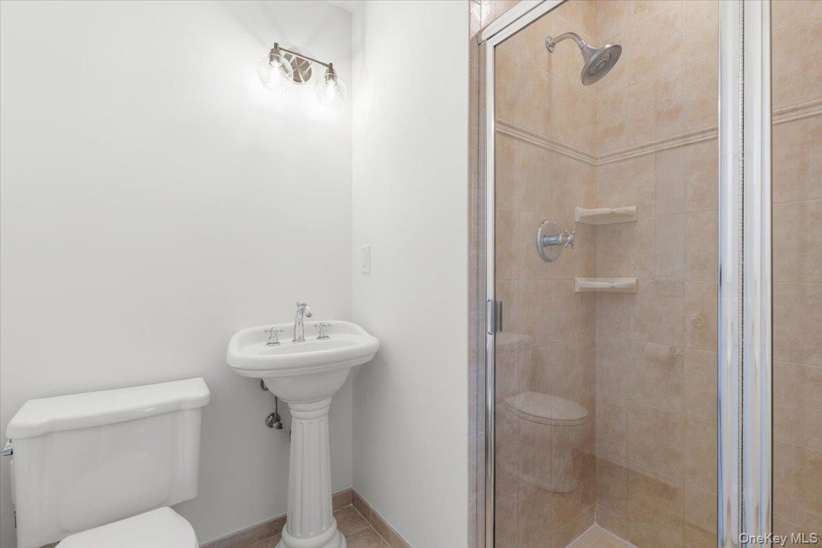 37 Colby Avenue Rye, NY 10580 - Photo 19 of 36