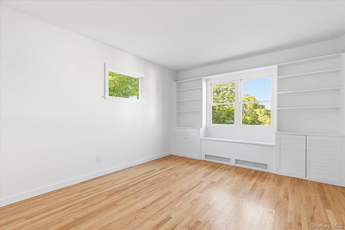 37 Colby Avenue Rye, NY 10580 - Photo 20 of 36
