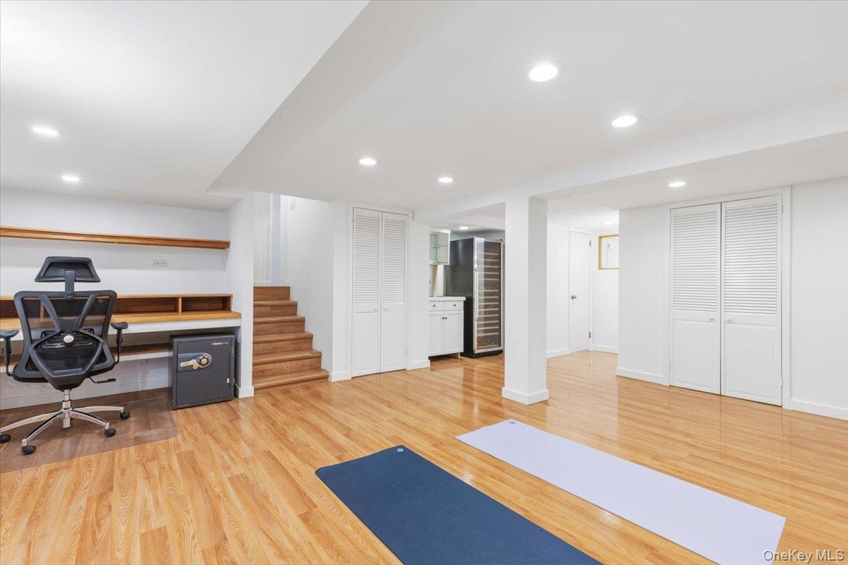 37 Colby Avenue Rye, NY 10580 - Photo 28 of 36