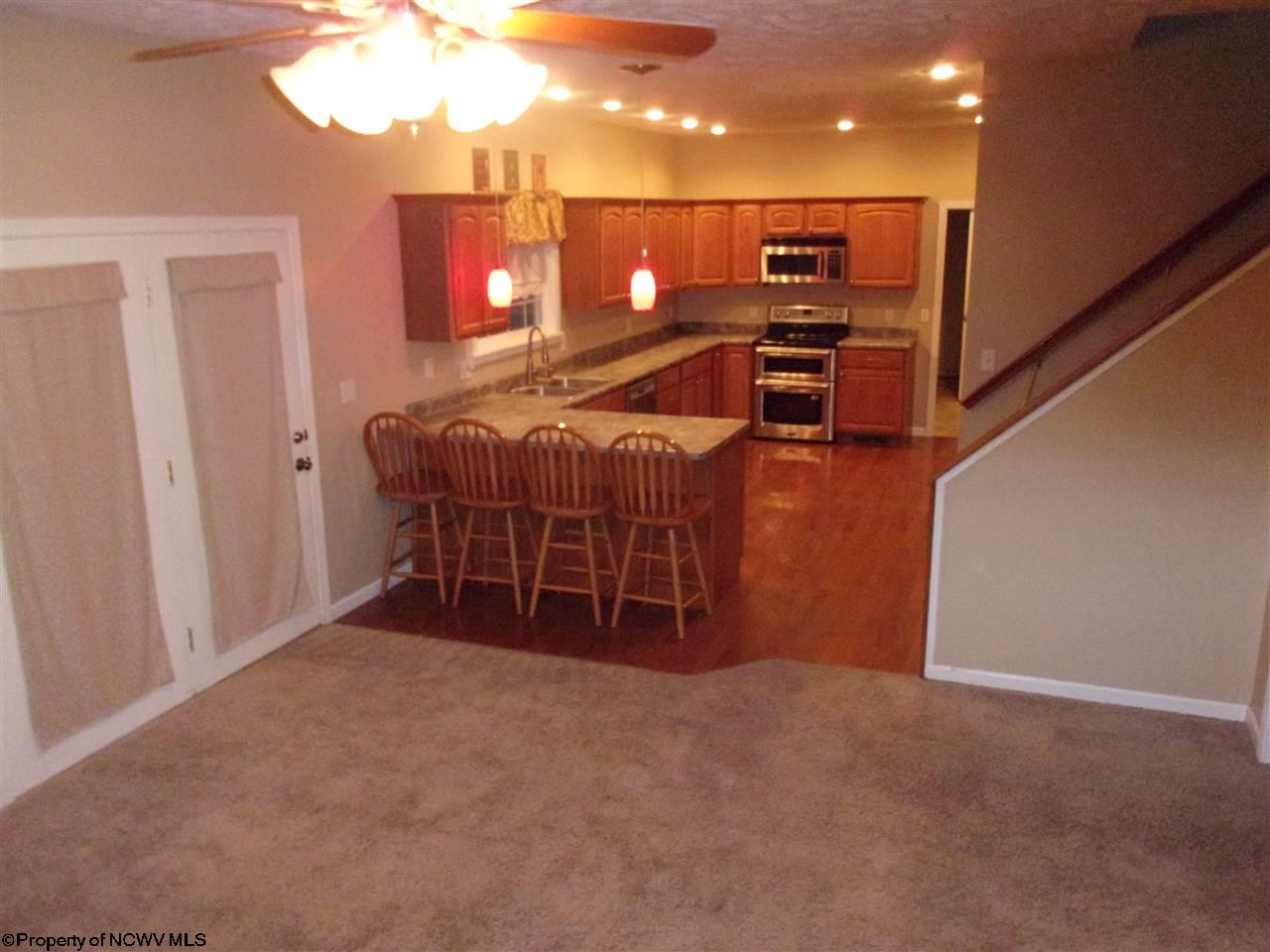 358 Ridgeway Drive Bridgeport, WV 26330 - Photo 6 of 20 Gallery Image 6