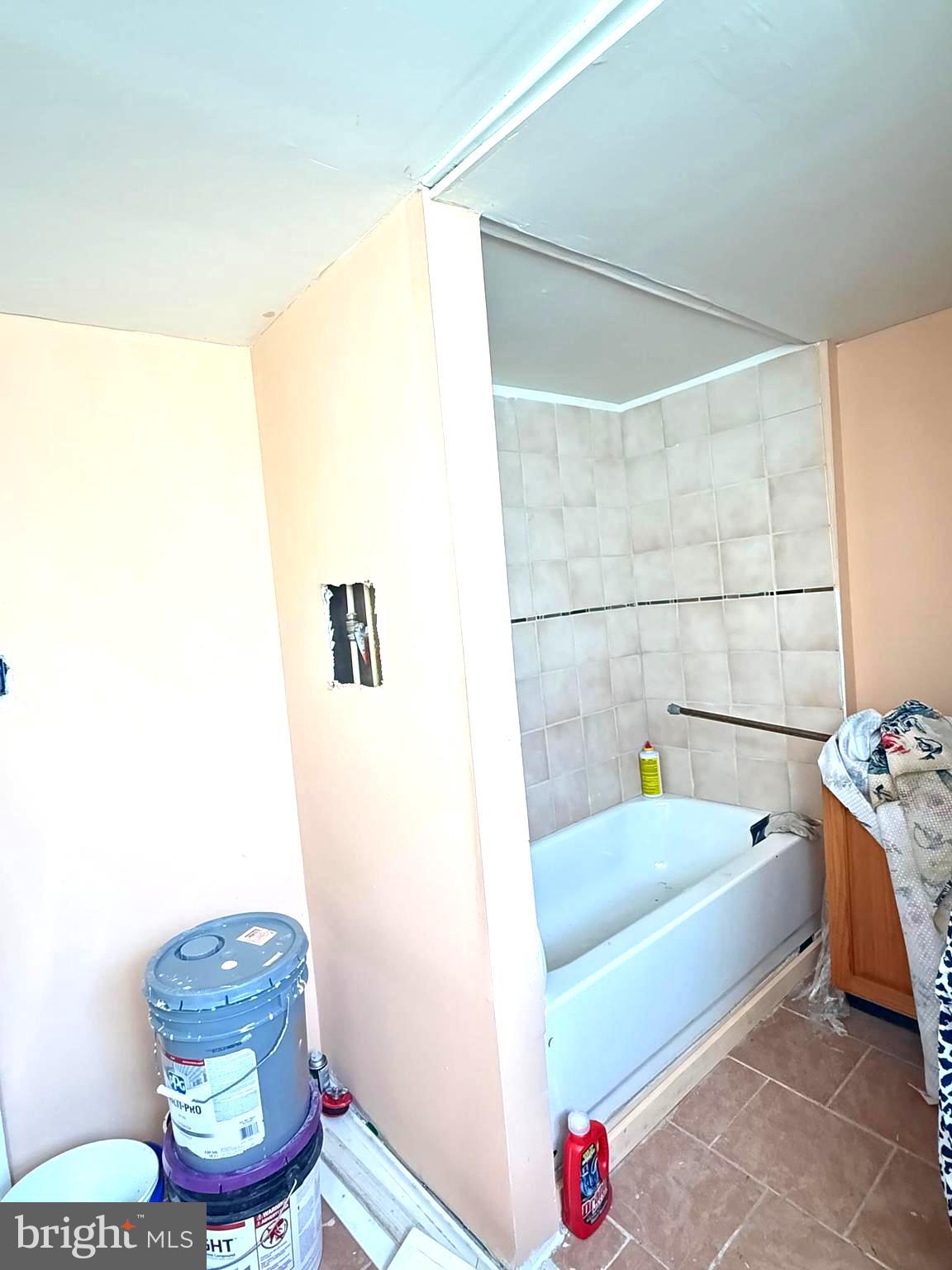 4957 North 9th Street Philadelphia, PA 19141 - Photo 18 of 25