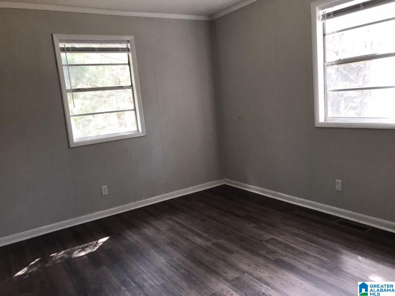 9333 Cedar Hill Road Warrior, AL 35180 - Photo 3 of 5