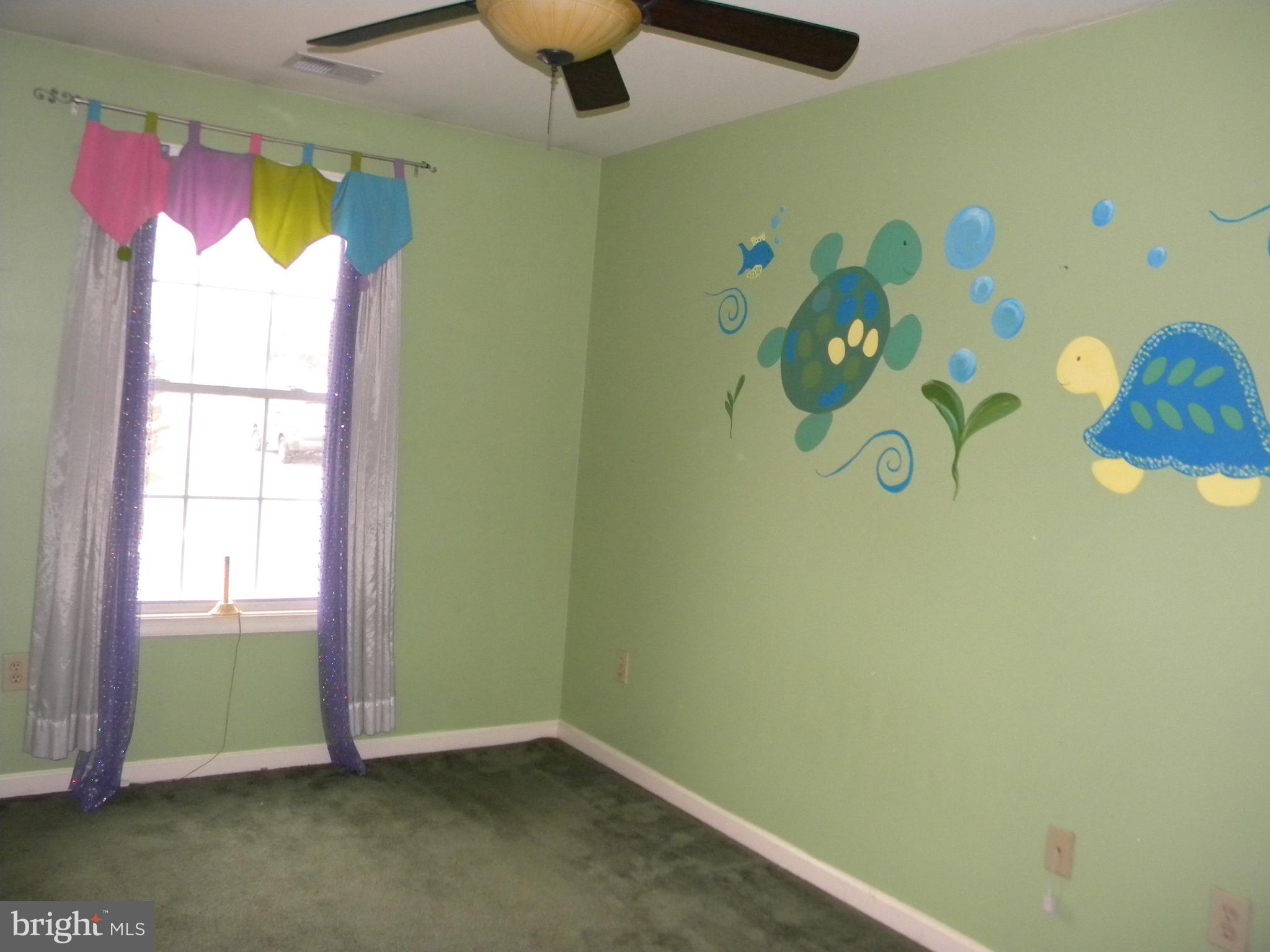 4520 Church Road Hampstead, MD 21074 - Photo 18 of 28 4th Upper Level Bedroom