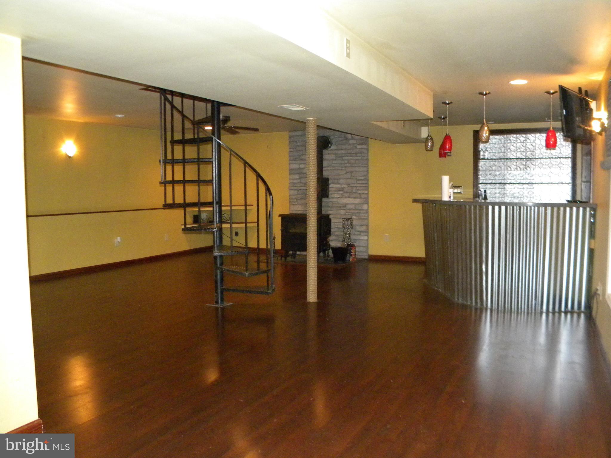4520 Church Road Hampstead, MD 21074 - Photo 4 of 28 Lower Level Sports Bar