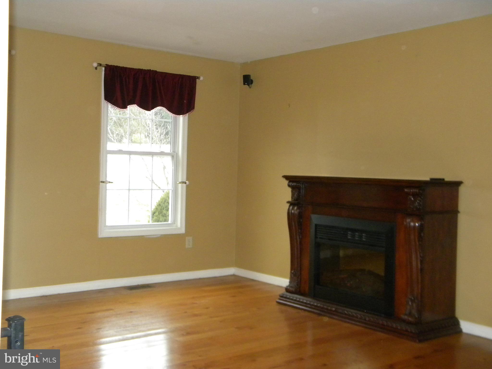 4520 Church Road Hampstead, MD 21074 - Photo 6 of 28 Family Room w/Electric Fireplace