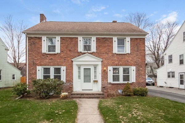 36 Eckington Street Springfield, MA 01108 - Photo 1 of 29 Gallery Image 1