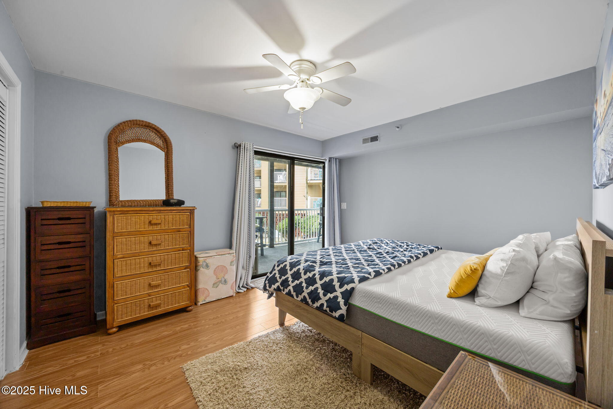 1896 New River Inlet Road, Unit 1101 North Topsail Beach, NC 28460 - Photo 17 of 39 12-web-or-mls-IMG_0691