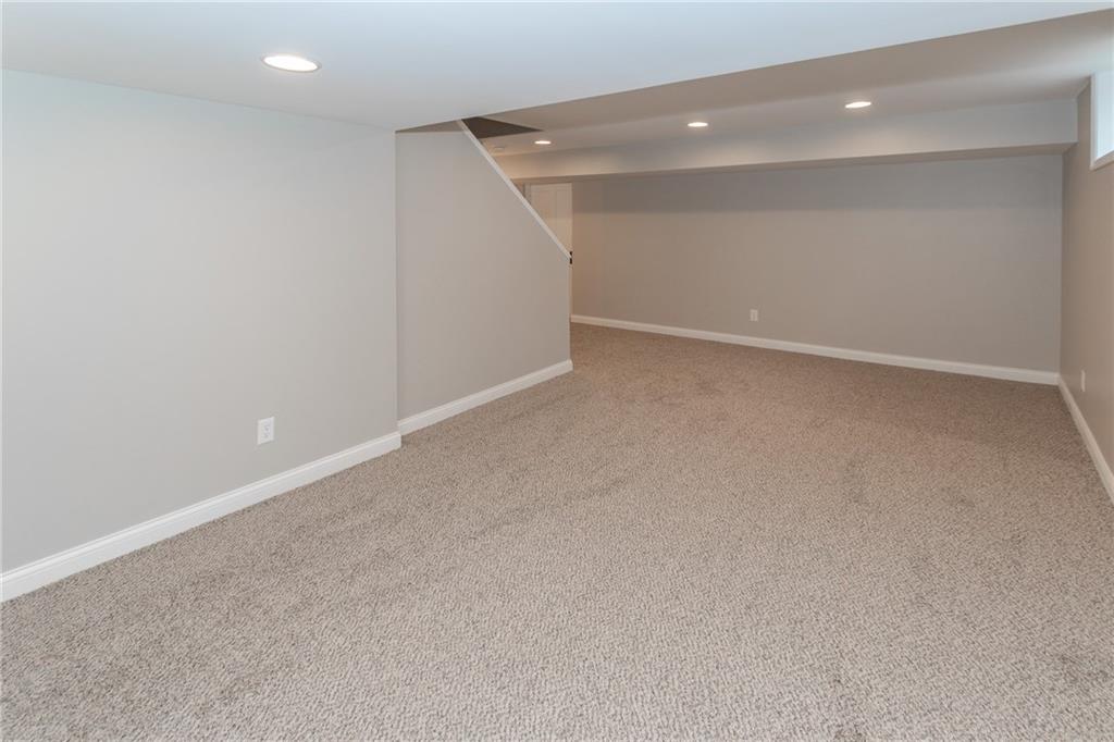 3115 North Marr Road Columbus, IN 47203 - Photo 25 of 33 Gallery Image 25