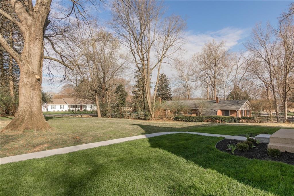 3115 North Marr Road Columbus, IN 47203 - Photo 32 of 33 Gallery Image 32