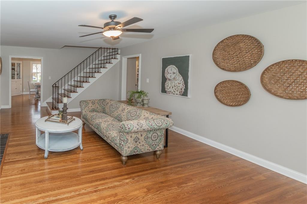 3115 North Marr Road Columbus, IN 47203 - Photo 7 of 33 Gallery Image 7