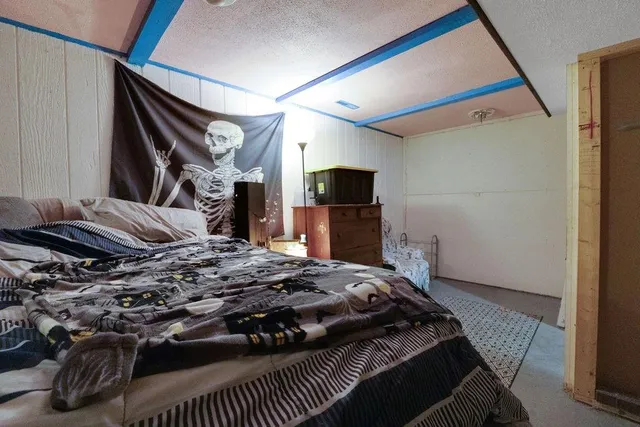 $320,000 | 9506 Southwest Punzo Road, St. Joseph, MO 64504