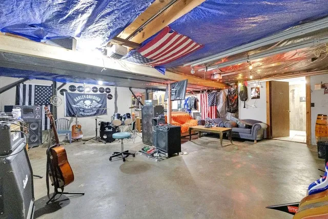 $320,000 | 9506 Southwest Punzo Road, St. Joseph, MO 64504