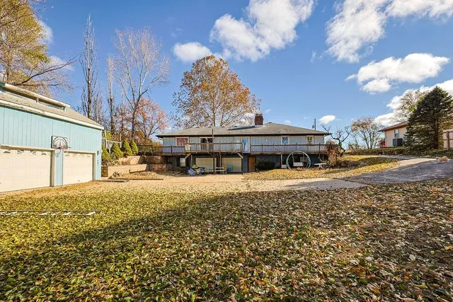 $320,000 | 9506 Southwest Punzo Road, St. Joseph, MO 64504