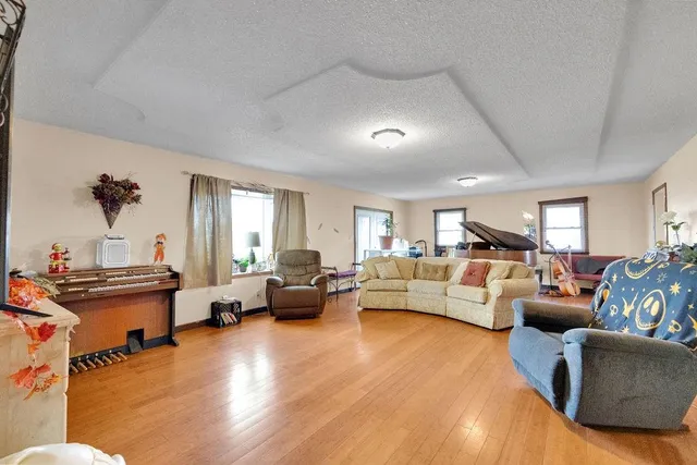 $320,000 | 9506 Southwest Punzo Road, St. Joseph, MO 64504