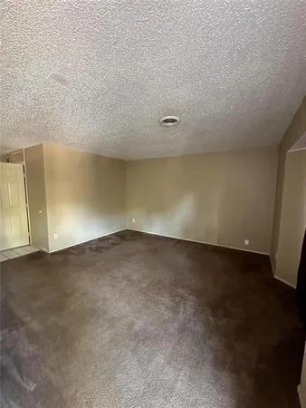 $1,500 | 1904 West Sanford Street, Arlington, TX 76012