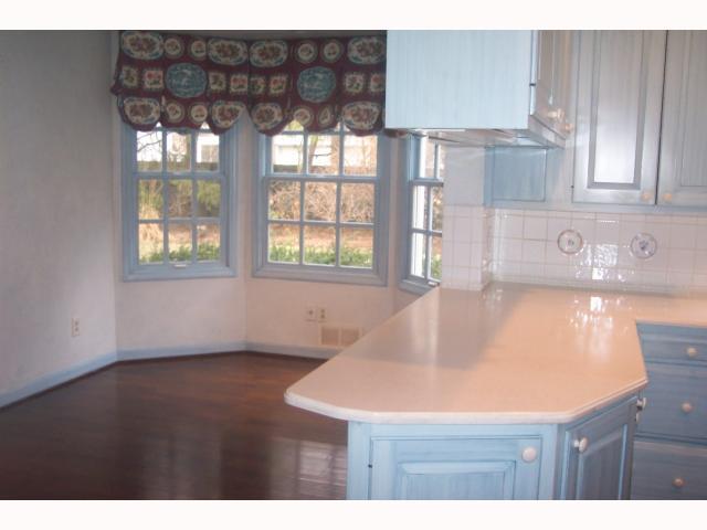2688 Brentwood Road Bexley, OH 43209 - Photo 6 of 18