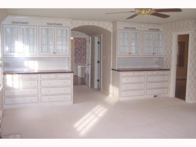 2688 Brentwood Road Bexley, OH 43209 - Photo 10 of 18
