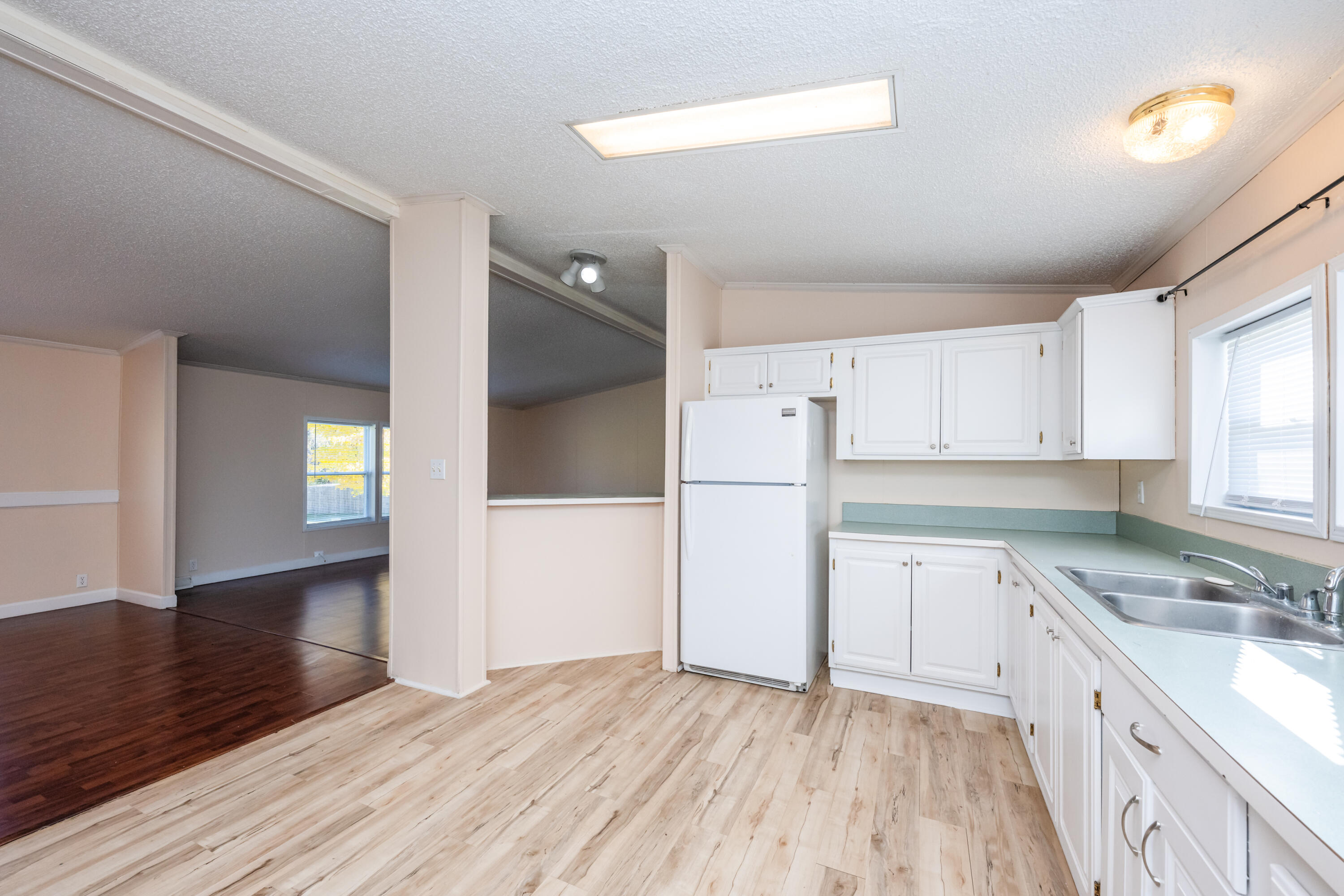 4025 Hennessey Road Watervliet, MI 49098 - Photo 13 of 28 Hennessey-113